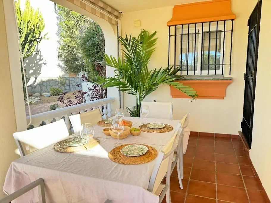 Nuevo Torrox Deluxe Beach & Piscina 0*,