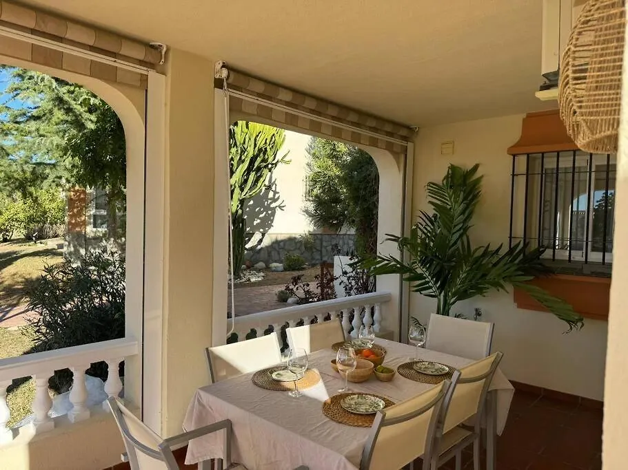 Nuevo Torrox Deluxe Beach & Piscina 0*,